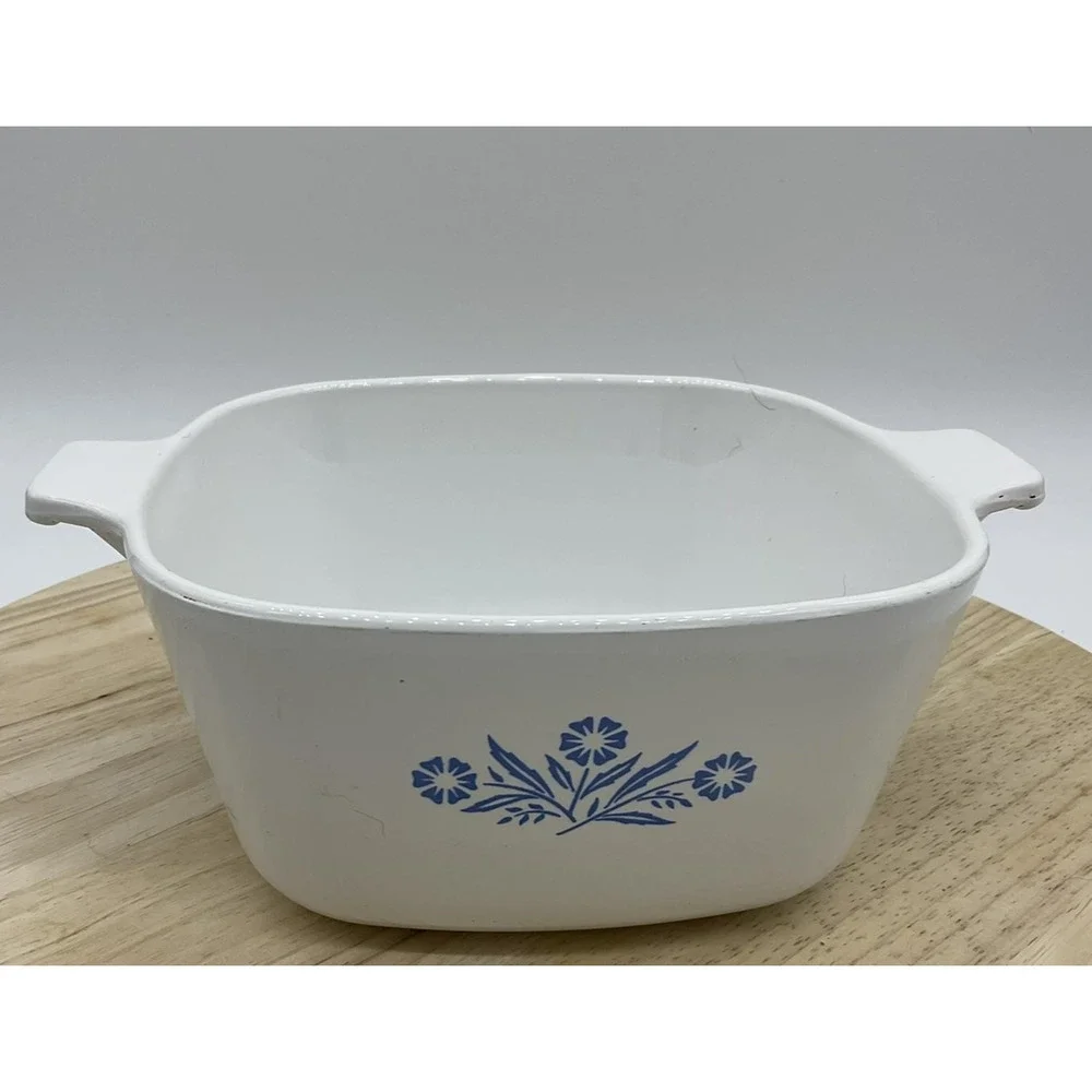 Corning Ware‎ Blue Cornflower P-1 3/4 B 1 3/4 QT Casserole No Lid Vintage Pyrex